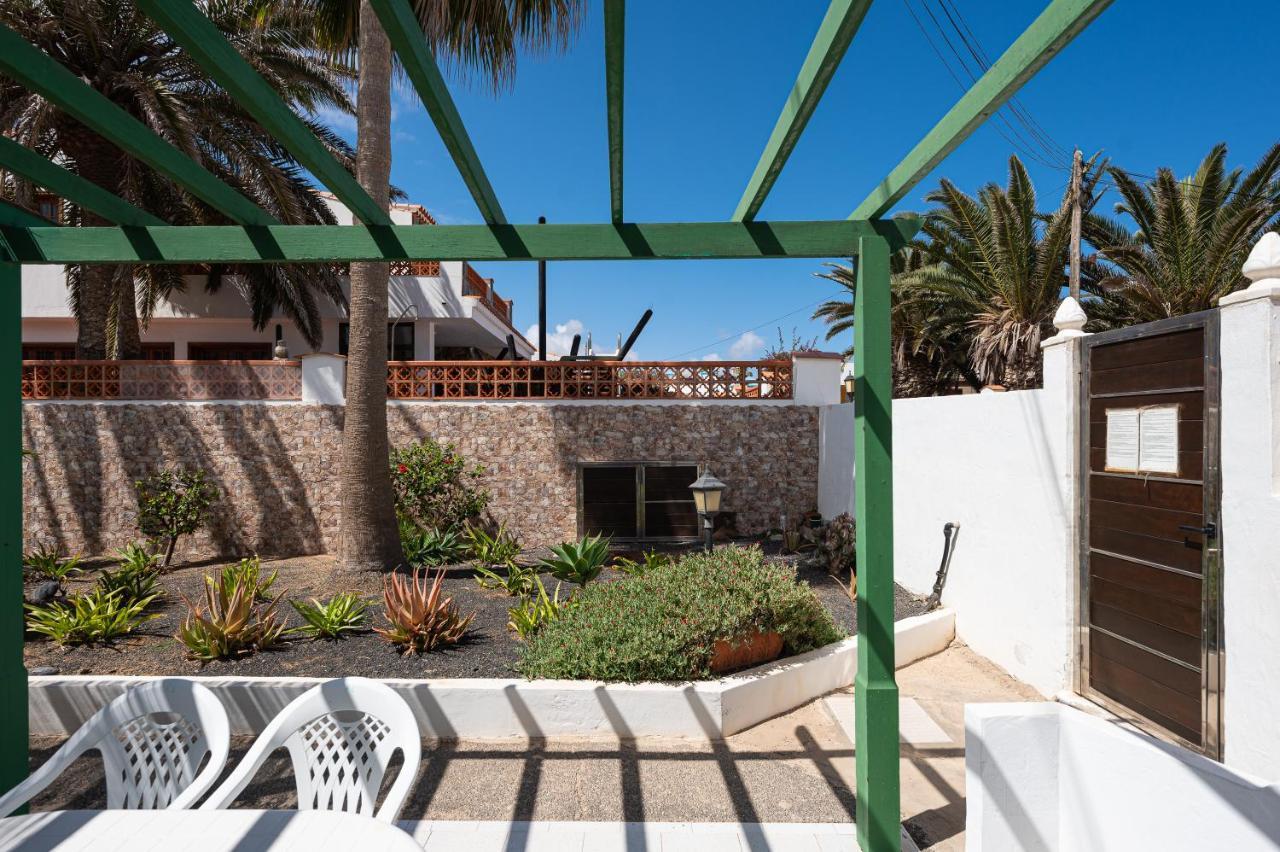 Homeforguest Apartment With Pool And Terrace 1 Min From The Beach Corralejo Exterior photo